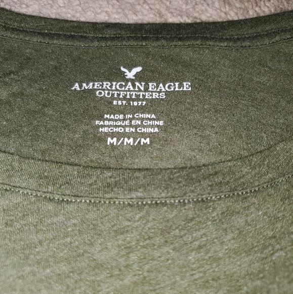 ❤ American Eagle Outfitters shirt - Picture 2 of 2